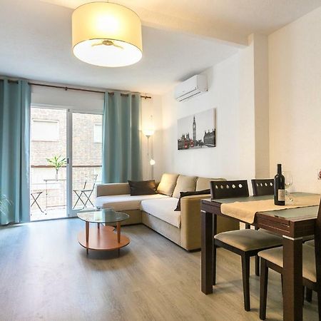 Lovely, New, Bright 3 Mins To Beach Apt 105 Sq Meters Alicante Bagian luar foto
