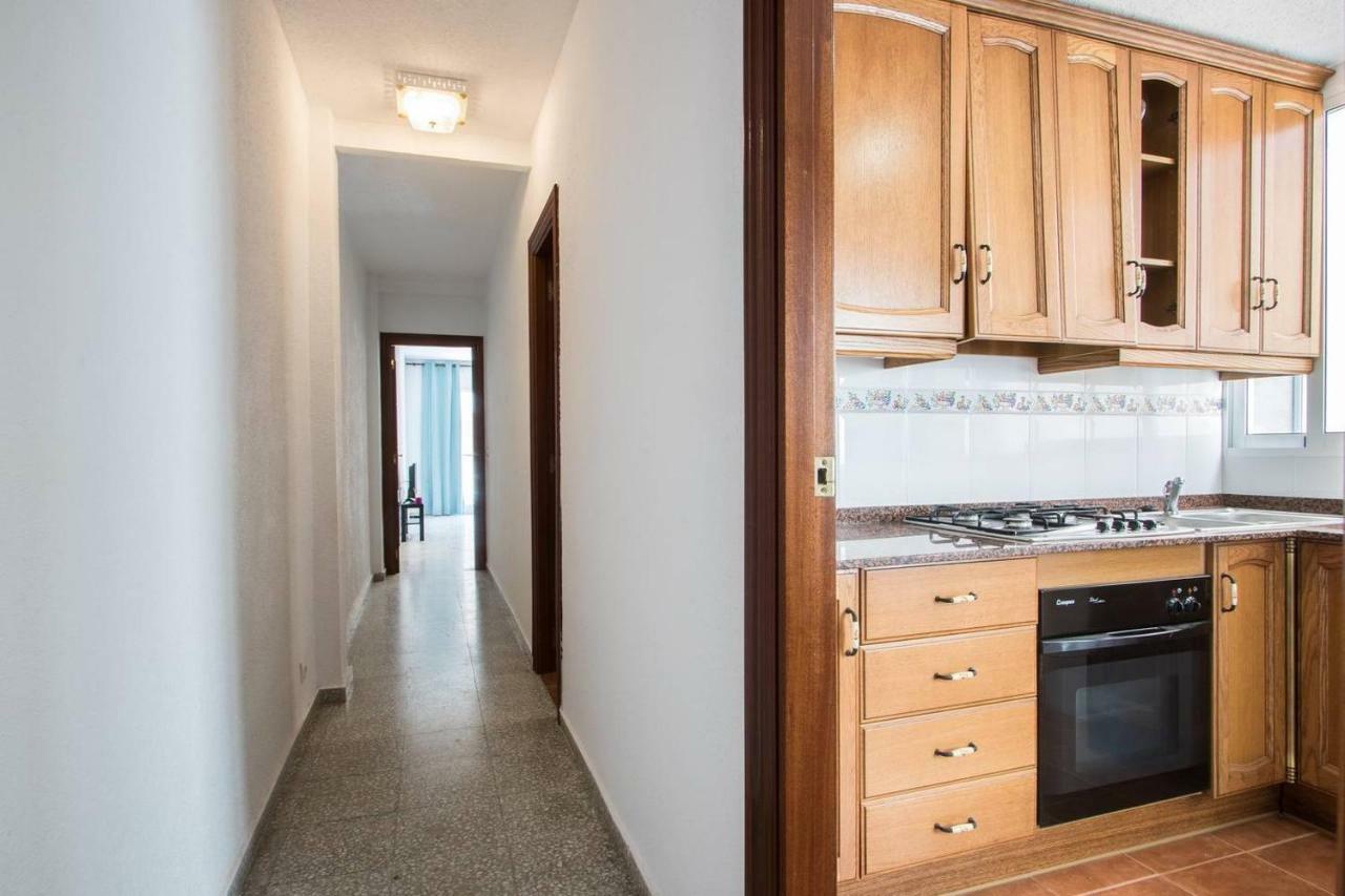 Lovely, New, Bright 3 Mins To Beach Apt 105 Sq Meters Alicante Bagian luar foto